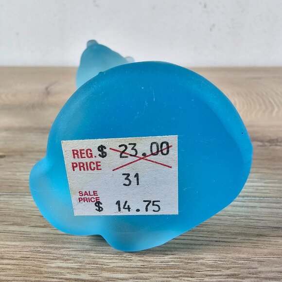 Fenton Art Glass Cat Figurine Frosted Satin Blue with Retail Sticker 5" - Picture 11 of 13